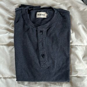 Taylor Stitch Heavy Bag Henley in Heather blue